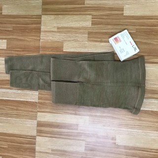 Quần tất heattech Uniqlo