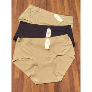 Quần lót đúc nữ thông hơi màu da, đen