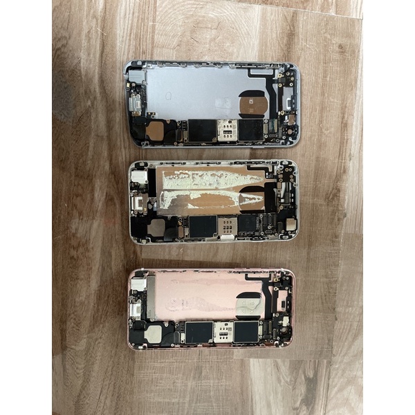 Cụm Main ĐT táo 6S bị chết nguồn