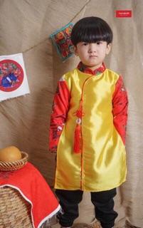 Áo dài bé trai phối hạc đỏ