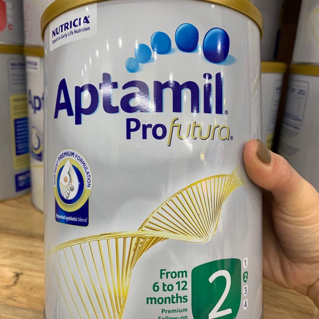 Sữa Aptamil úc số 2 -900g