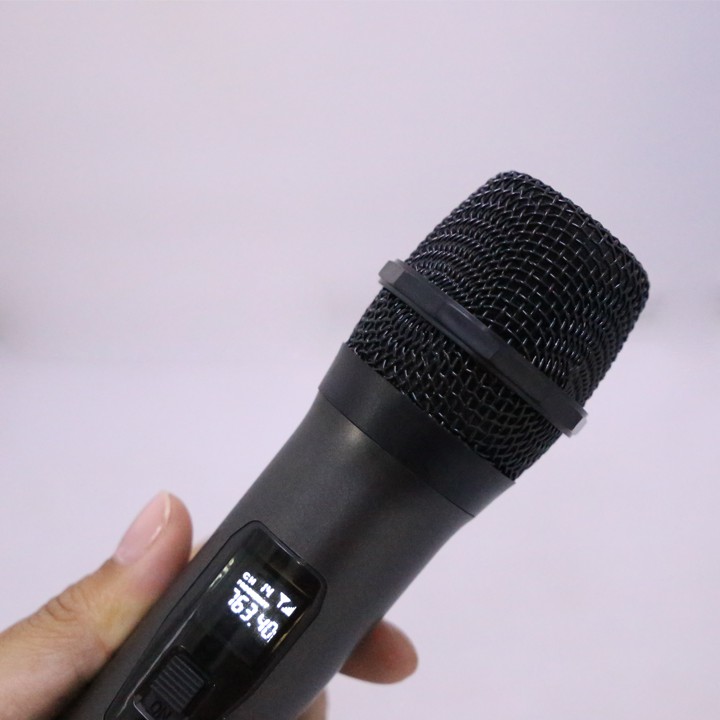 [trợ giá] Micro Karaoke Không Dây sv8