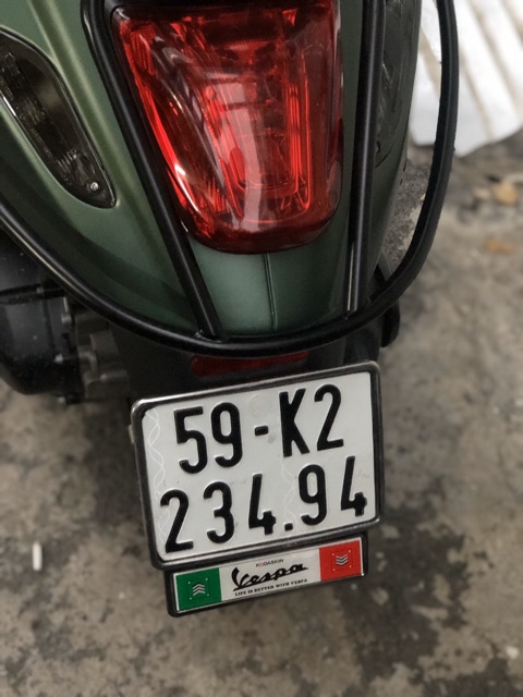 ĐẾ BIỂN SỐ DÀNH CHO VESPA