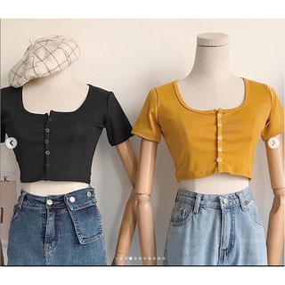 Áo croptop gân cúc