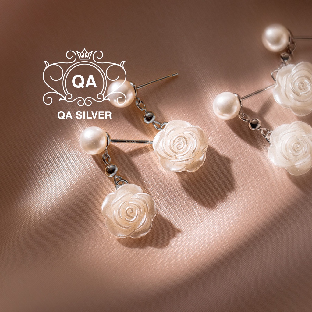 Khuyên tai bạc 925 hoa trà ngọc trai nhân tạo bông nữ S925 FLORA PEARL QA SILVER EA220806