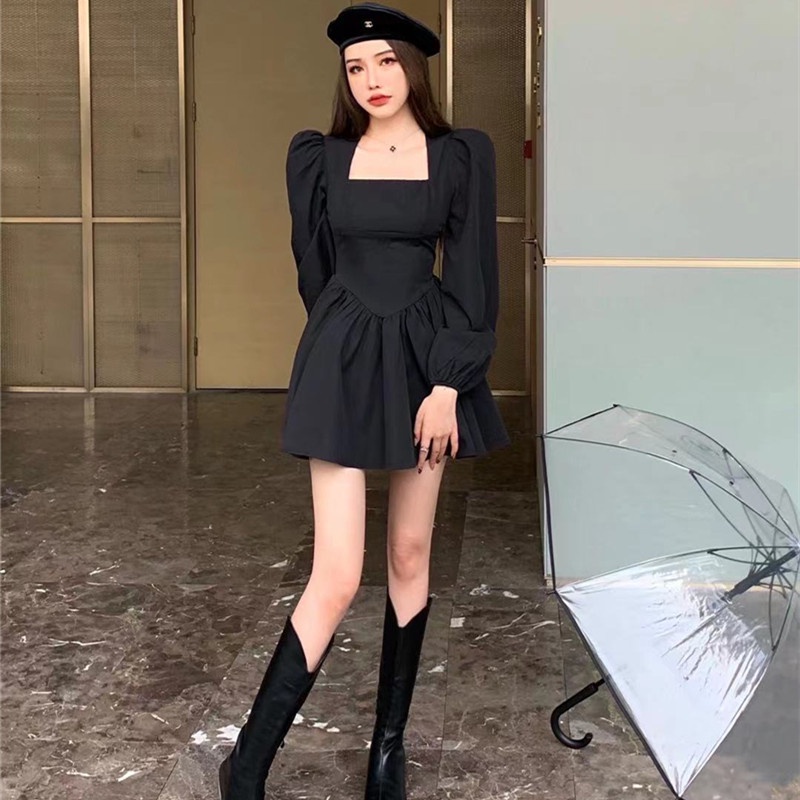 Đầm tay phồng cổ vuông form ôm thời trang