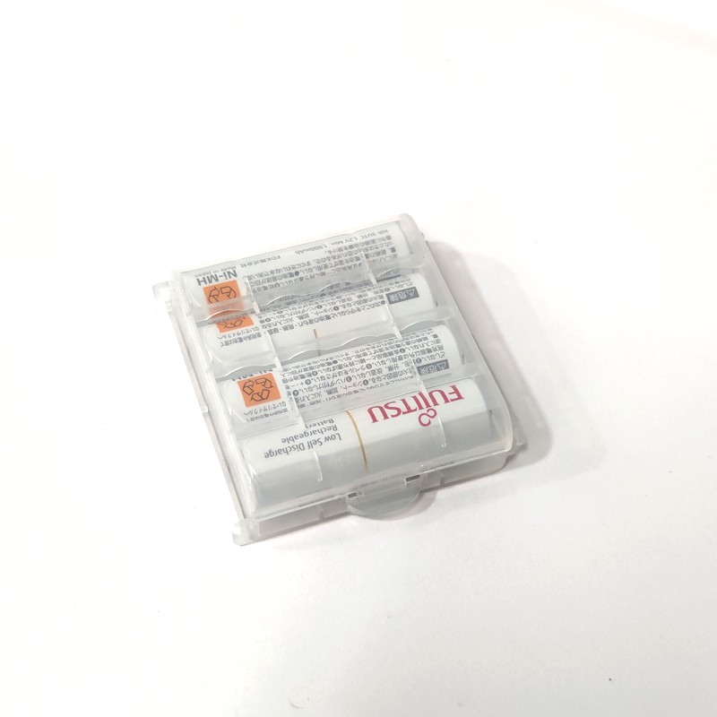 Combo 4 viên pin sạc AA Fujitsu 1900mAh HR-3UTC loại rời - phiên bản nội địa Nhật (trắng)