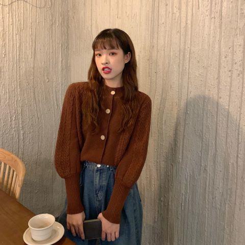Áo len mữ tay bo xinh