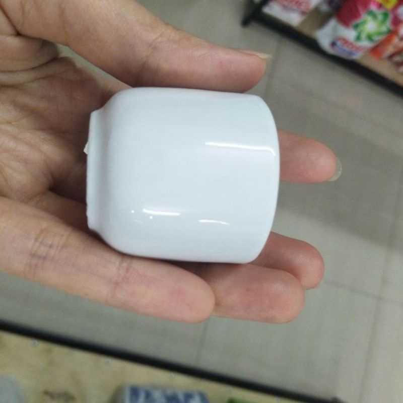 Ly sứ men trắng Bát Tràng