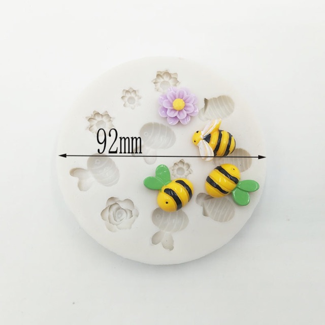 Khuôn ong và hoa nhí làm bánh hoa hiện đại