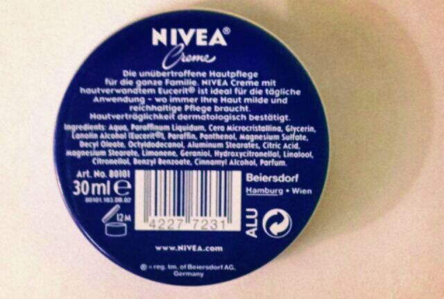 Kem dưỡng ẩm Nivea cream 150ml