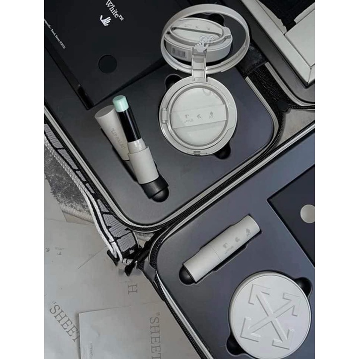 Set Off-White x Amore Pacific Protection Box Authentic giá rẻ chính hãng có sẵn - Set chăm sóc da cực sang chảnh