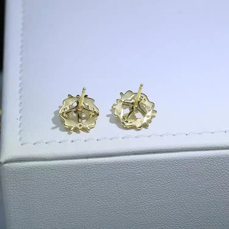 Khuyên Tai Đính Hạt Ngọc Trai Phong Cách Hàn Quốc Dành Cho Nữ