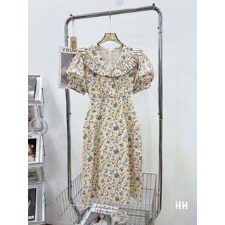Váy hoa cổ áo búp bê phiên bản hàn