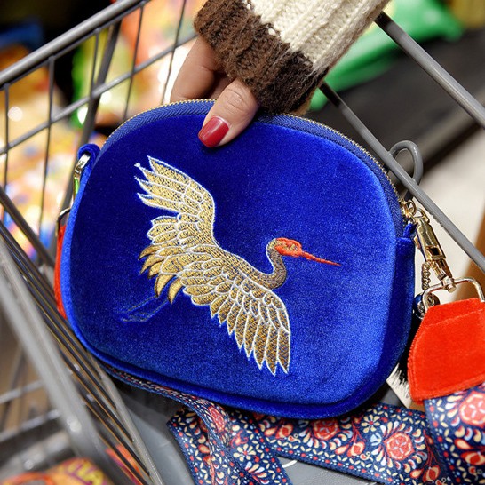 Túi thêu hình hạc cao cấp - T61