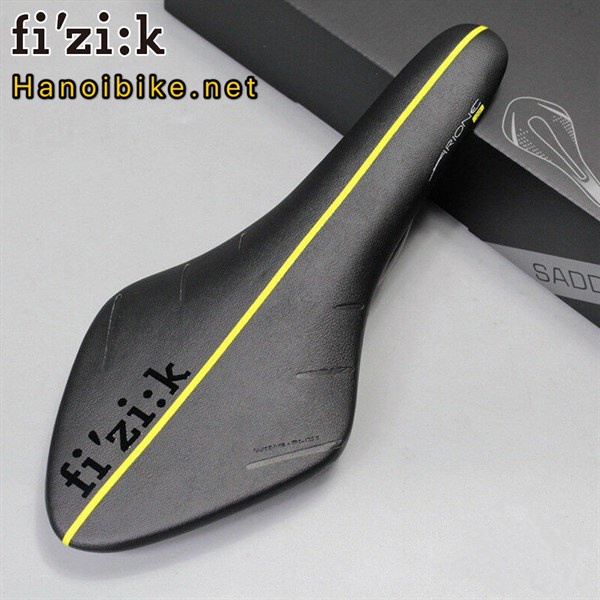 Yên carbon Fizik Arion gọng carbon sọc dài