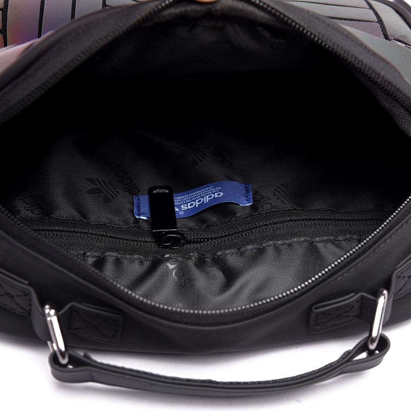 Túi Đeo Chéo Adidas Da Pu Phối Dây Kéo Phong Cách Năng Động Thời Trang Cho Phụ Nữ