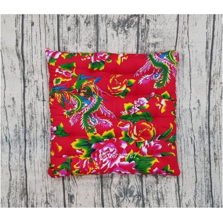 ĐỆM GHẾ CON CÔNG VẢI ĐẸP 30x30CM