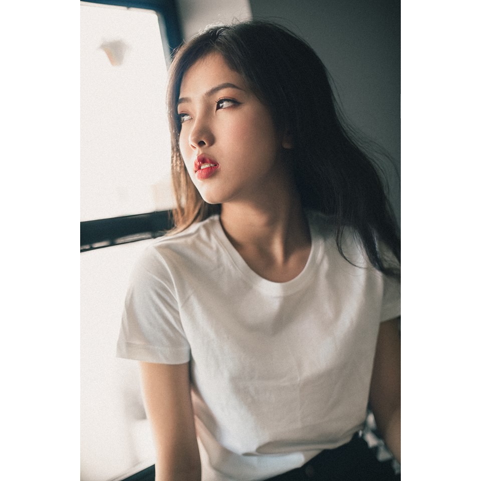 Áo thun trơn NỮ 100% Cotton thoáng mát FORM CÓ EO - TRẮNG