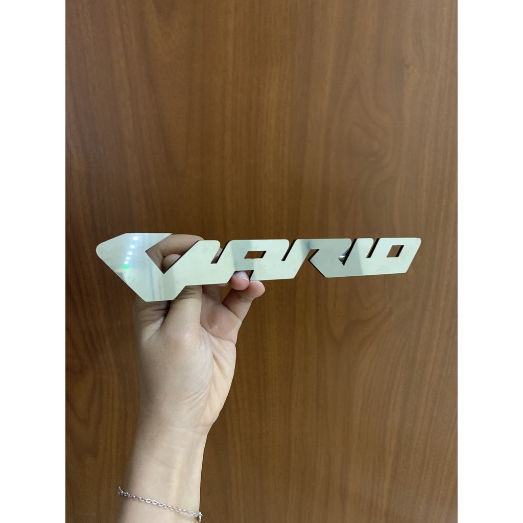 Bảng Tên Xe Máy Vario Nguyên Khối - Bảng Inox phay xước tráng gương cực bóng