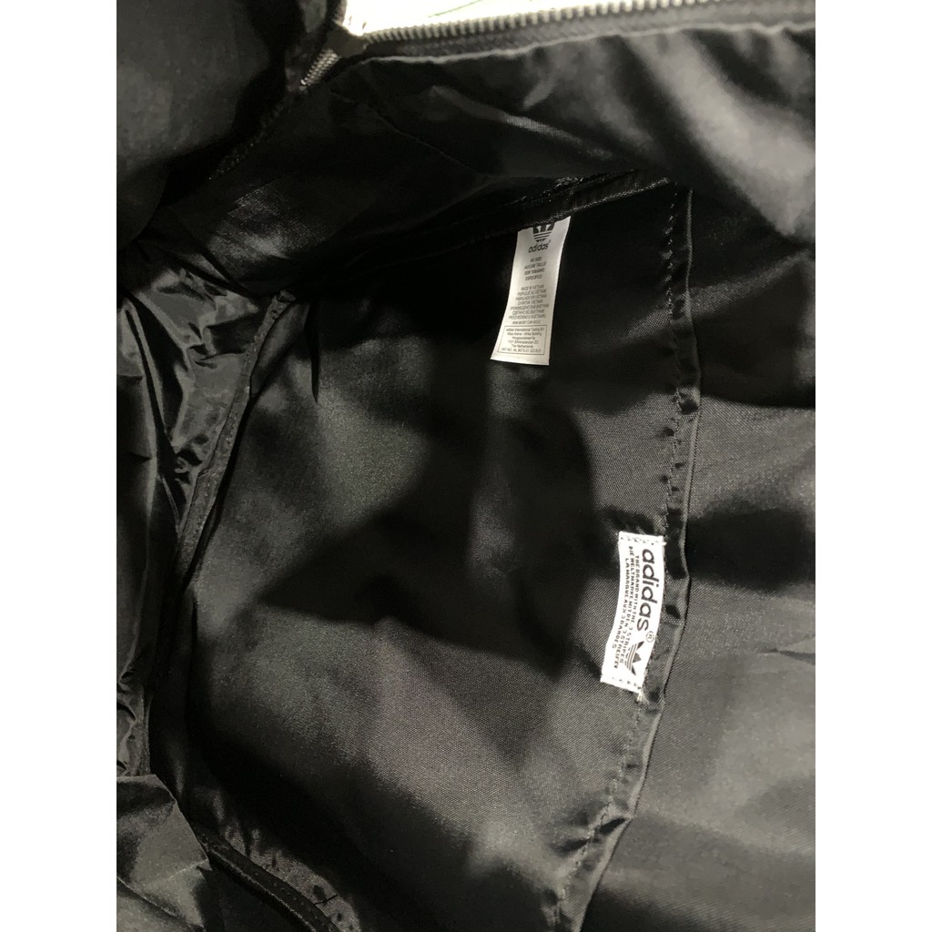(ảnh thật) Balo Adidas Originals Classic Backpack - Hàng xuất xịn Full tem Tag - DJ0881