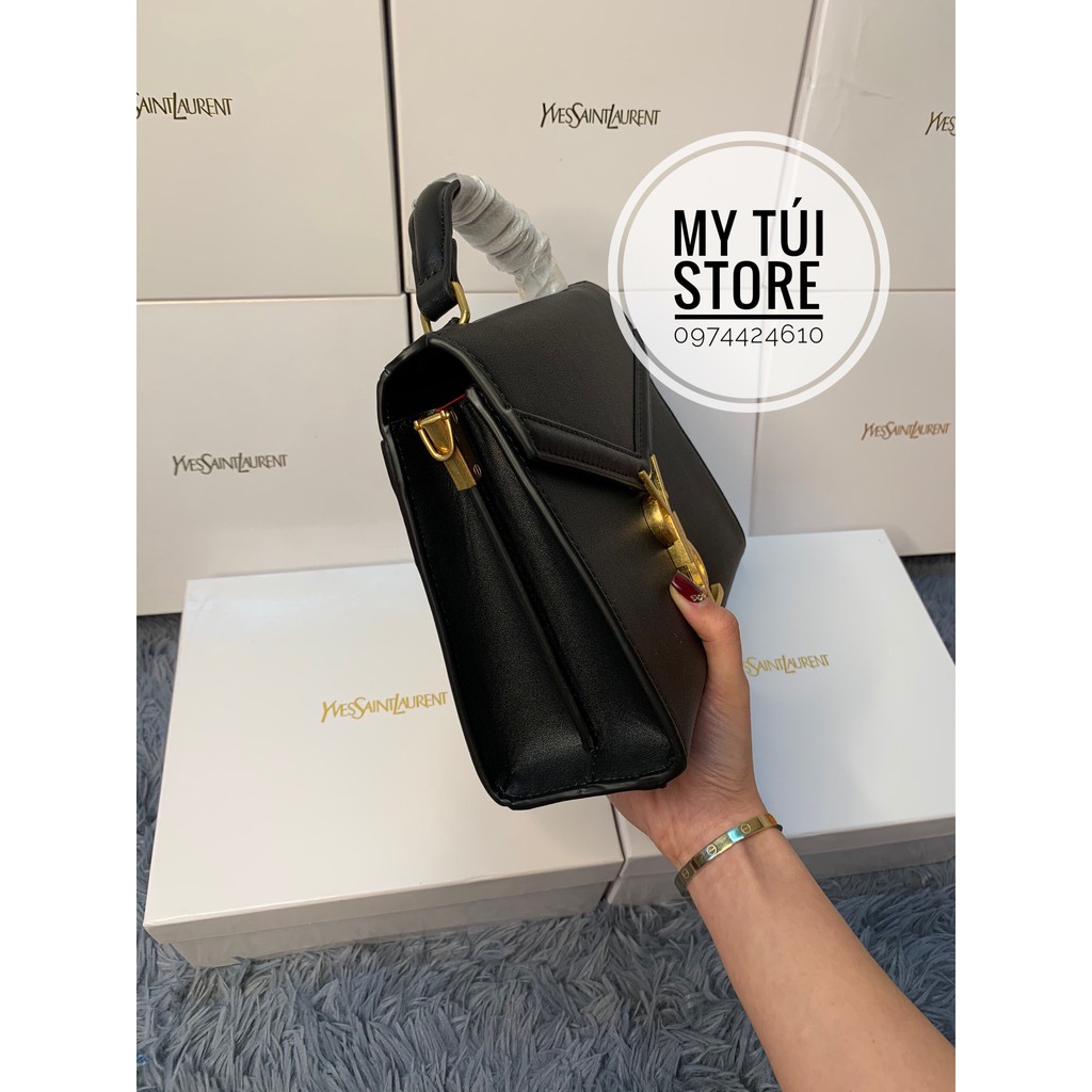 Túi chữ Y có quai có dây đeo chéo. Size 24