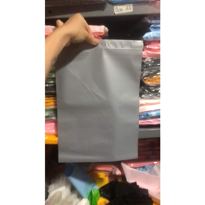 Túi dán niêm phong gói hàng nhiều kích thước (1kg/size)