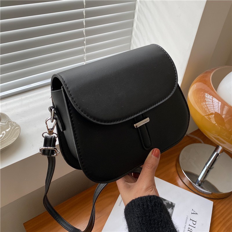 Túi Xách Nữ Đeo Chéo Đẹp Mini Bằng Da Sang Trọng Phong Cách Cổ Điển Công Sở Phù Hợp Cho Đi Chơi Đi Làm Thời Trang Cho Nữ