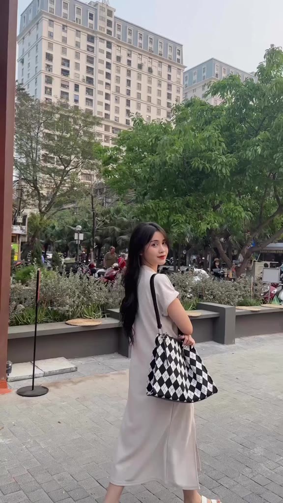 Váy suông dáng dài đầm nữ xòe ngắn tay xẻ tà Hàn Quốc | BigBuy360 - bigbuy360.vn