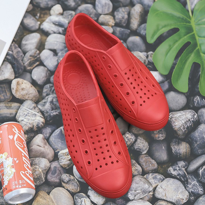 Giày nhựa nam nữ đi mưa, đi biển chất liệu siêu bền nhiều lỗ thoáng chân, nhiều màu GU2