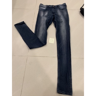 quần jeans dài ống loe size S Xs