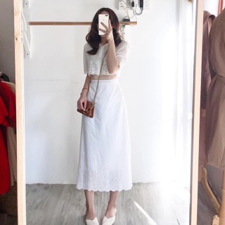 SET ÁO CROP ĐỤC LỖ KÈM CHÂN VÁY (KÈM HÌNH THẬT)