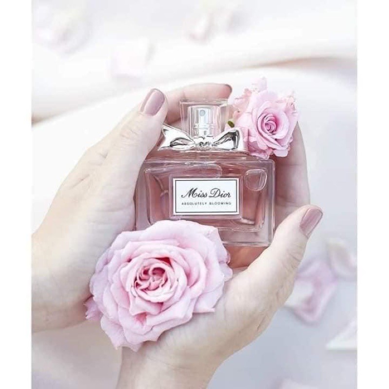 nước hoa Miss Dior Blooming bouquet size mini 5ml.