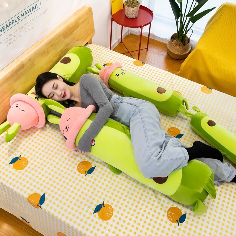 Gấu Bông Trái Bơ Dài Đội Nón Tay Thỏ Size 80cm/1m2 - Gối Ôm Trái Bơ Dài Đội Nón