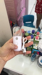 Máy xông mặt , xịt khoáng nano mini