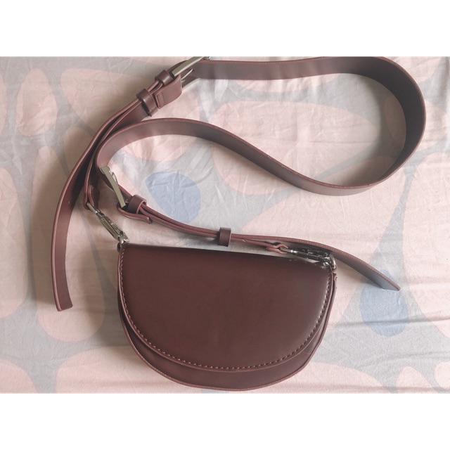 Túi zara auth new giật tag bị lỗi nhẹ phía trong như ảnh