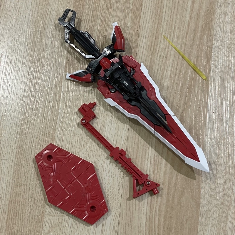 Phụ kiện đại kiếm Tactical Arm mg 1/100 Astray red frame Bootleg