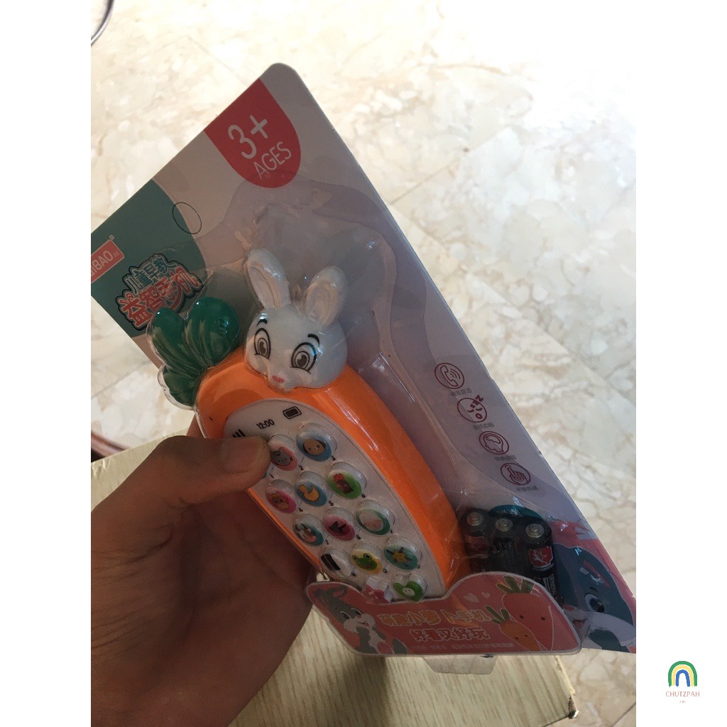Đồ chơi điện thoại phát nhạc giúp bé rèn luyện kĩ năng âm nhạc