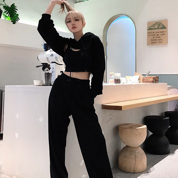 Áo Hoodie Dài Tay Cá Tính Dễ Phối Đồ Dành Cho Nữ