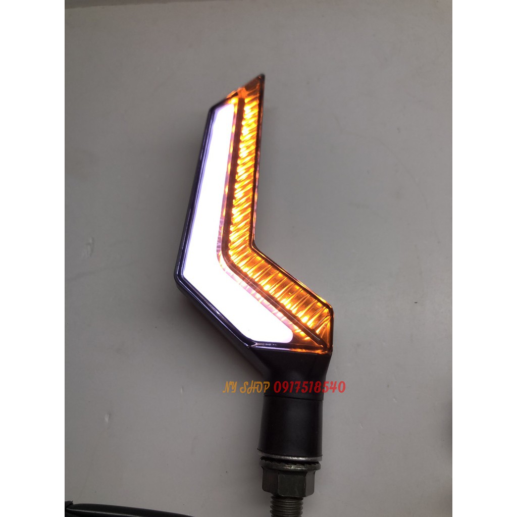 XINHAN L22  SPIRIT BEAST CHÍNH HÃNG HIỆU ỨNG AUDI CHỐNG NƯỚC IPX6 ( GIÁ 1 CẶP) CÓ BÁN KÈM CHỚP LED ĐIỆN TỬ