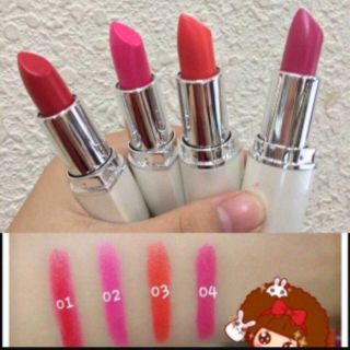 SON MISTINE BỀN MÀU 12H LONG LAST LIPSTICK 02,04 
Son Mistine thì khỏi chê và nhiều chất dưỡng nên ko bao giờ khô môi.
