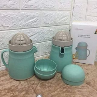 Dụng cụ vắt cam lúa mạch