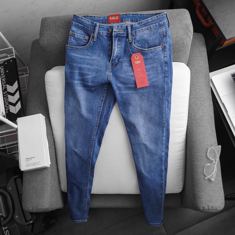 Quần jean nam ống đứng màu cơ bản hàng xịn | BigBuy360 - bigbuy360.vn