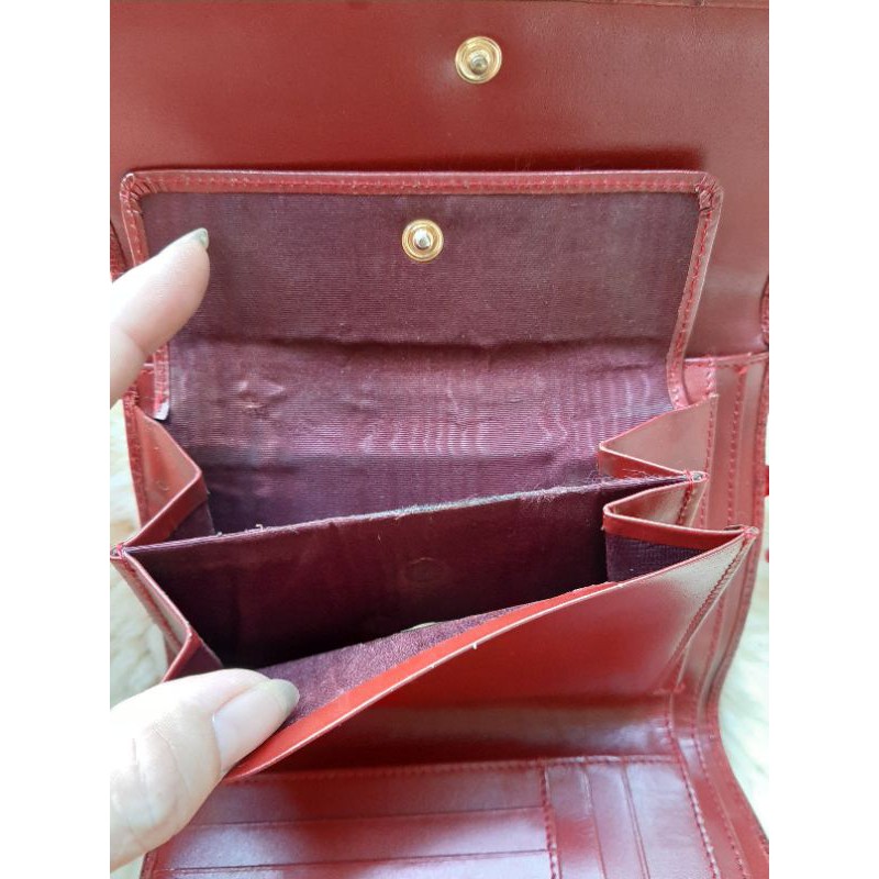 Vi da bụng cá sấu