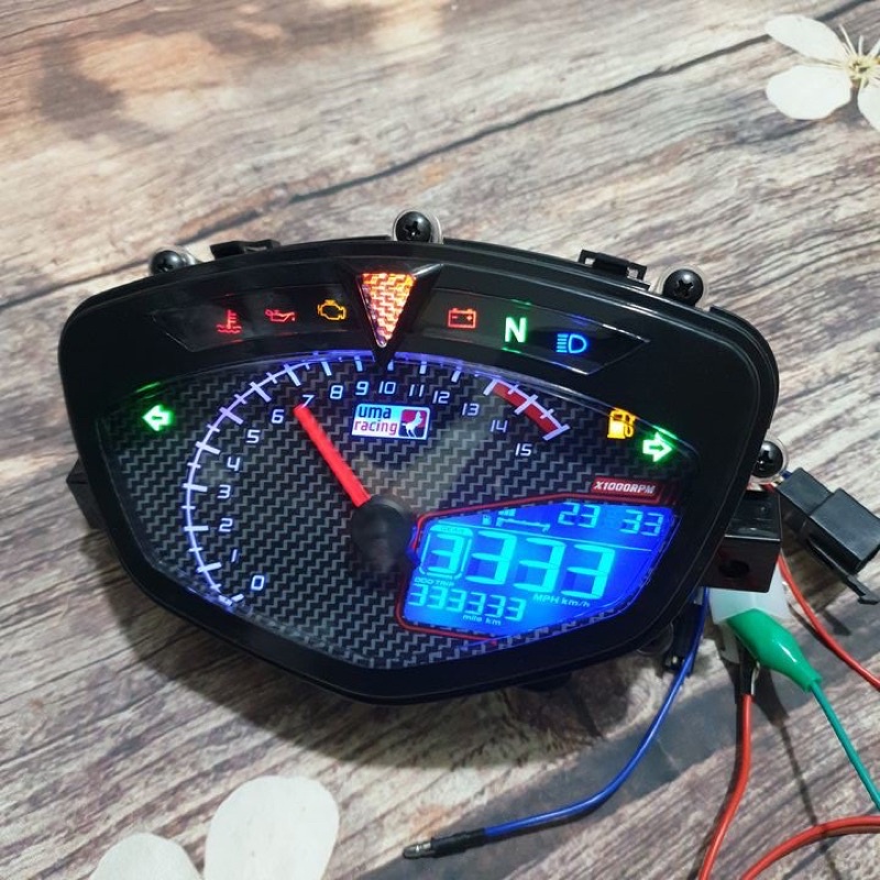 Đồng hồ điện tử Uma Racing cho sirius và ex 2010