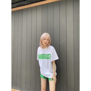 Áo thun trắng oversize W Green Tee