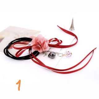 Buộc tóc hoa rơi mẫu 2