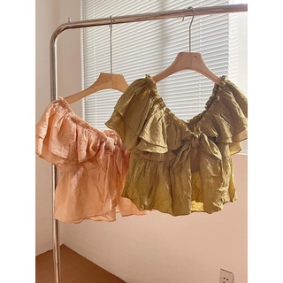 Áo croptop trễ vai