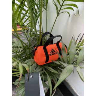 Móc khóa Adidas – Tiny Duffle Bag FQ5260

