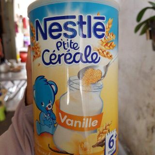 Bột lắc sữa cho bé nestle